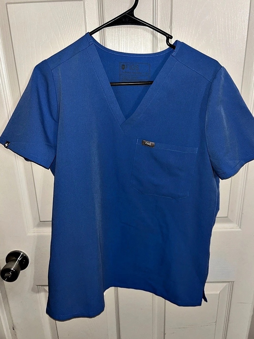 FIGS Casma Scrub Top Blue V-Neck Short Sleeve Top